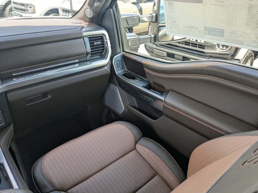 2026 Ford Super Duty F-350 SRW King Ranch