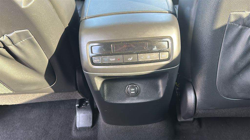 2025 Hyundai Palisade SEL Silver at Baytown Hyundai