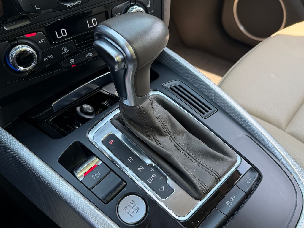 Thumbnail: 2015 Audi Q5 - 24