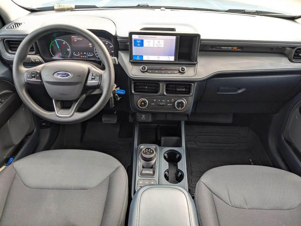 2022 Ford Maverick XL