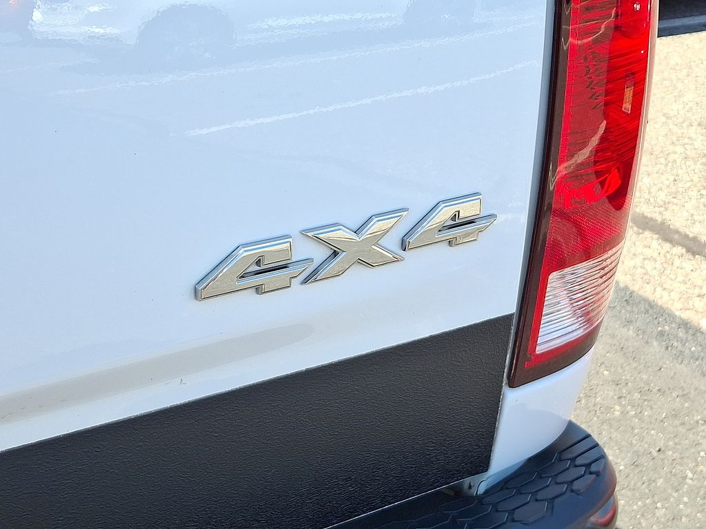 Thumbnail: 2021 RAM 1500 Classic - 30