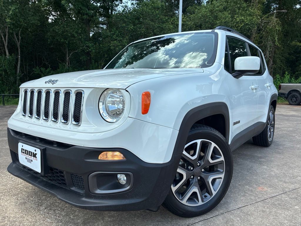 2018 Jeep Renegade Latitude White at Durrett Motor Company