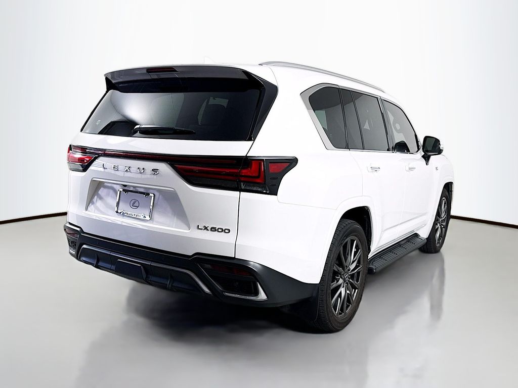 2024 Lexus LX 600 5