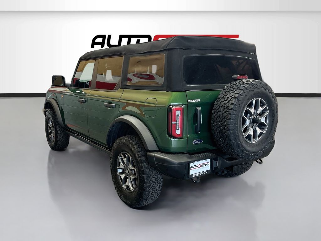 Used 2023 Eruption Green Metallic Ford Badlands image 5