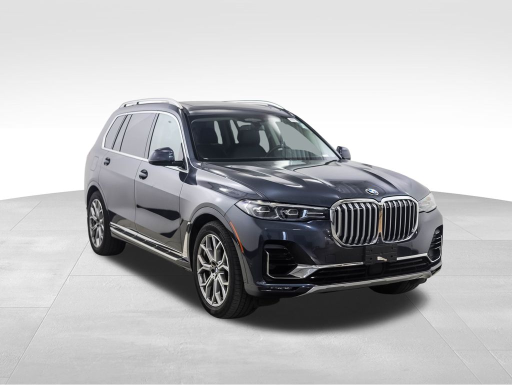 Thumbnail: 2021 BMW X7 - 6