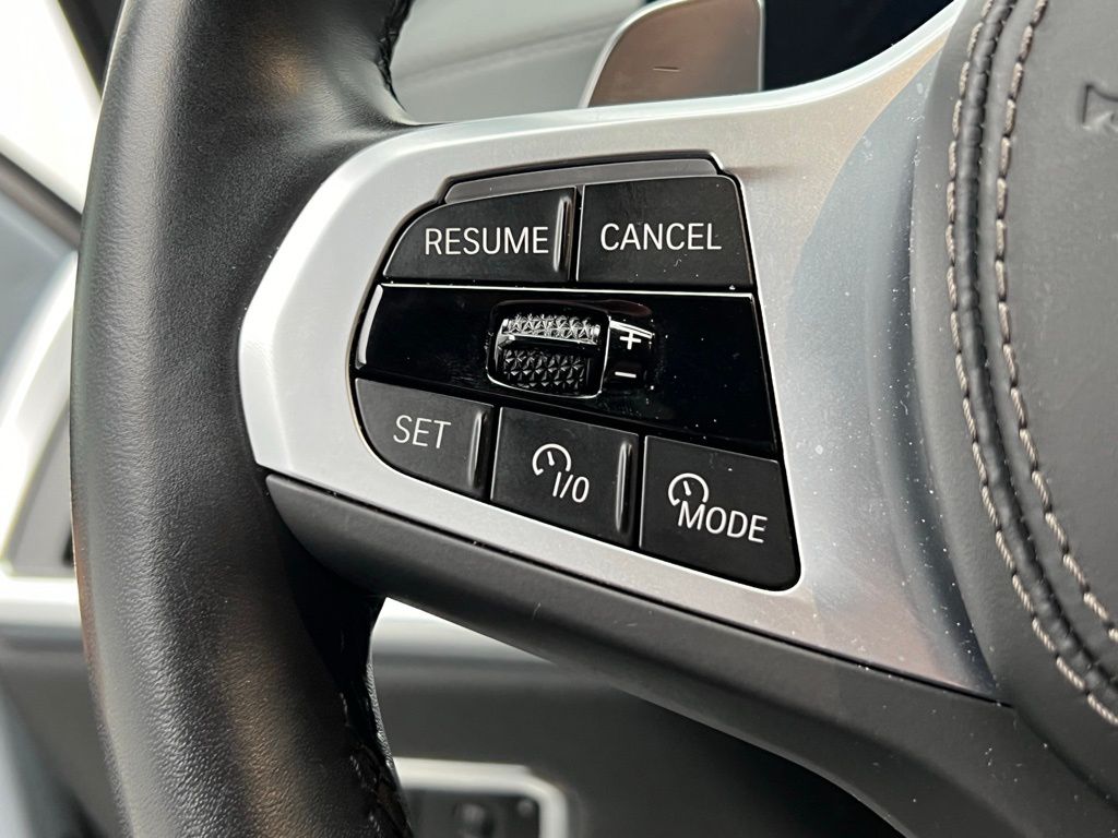 Thumbnail: 2023 BMW X7 - 19