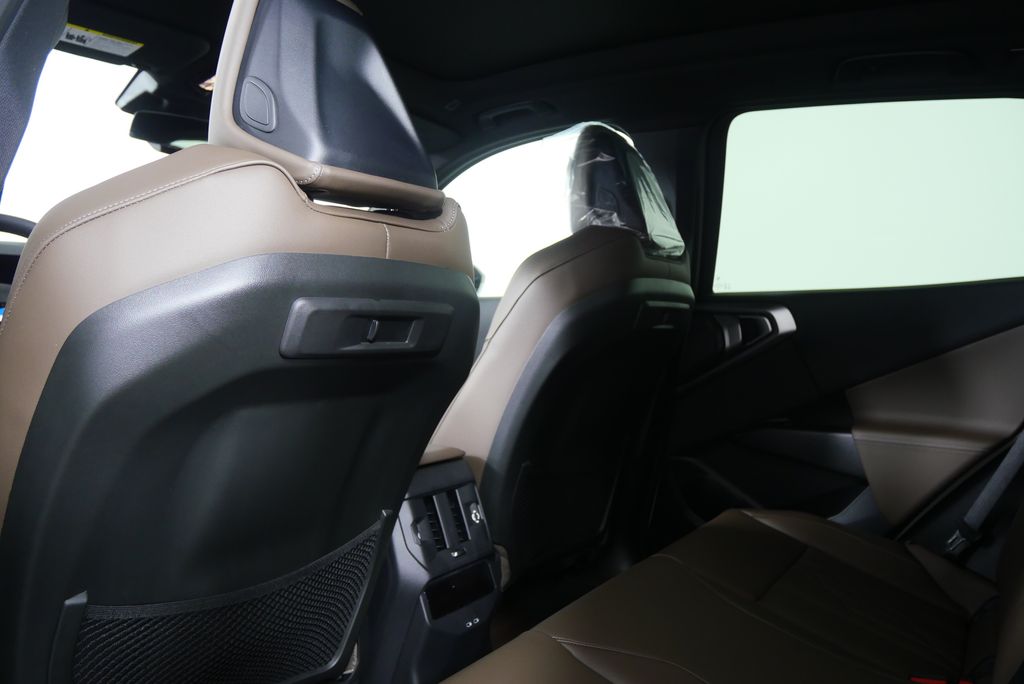 Thumbnail: 2026 BMW X3 - 17