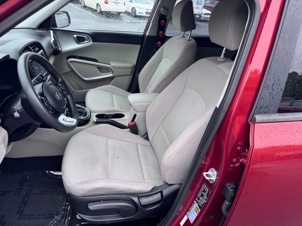 KiaSoul17