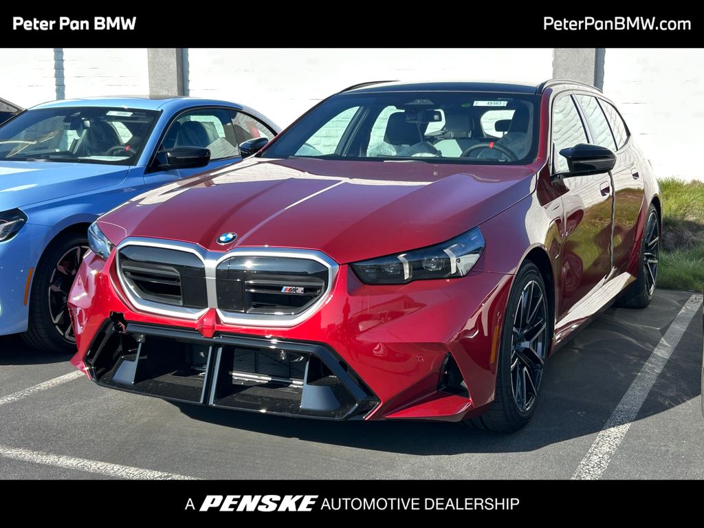 Thumbnail: 2026 BMW M5 - 1