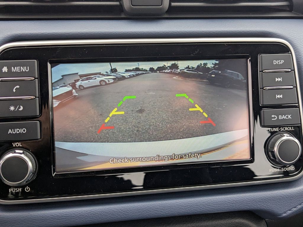 New 2025 Nissan Versa Sedan
