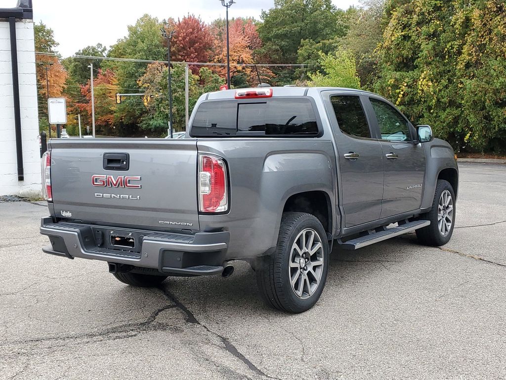 2021 GMC Canyon Denali 7