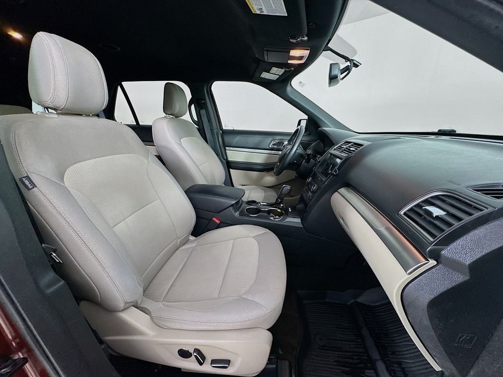 Used Car 2018 Ford Explorer  Xlt For Sale Under $12,000 In Austin, Texas