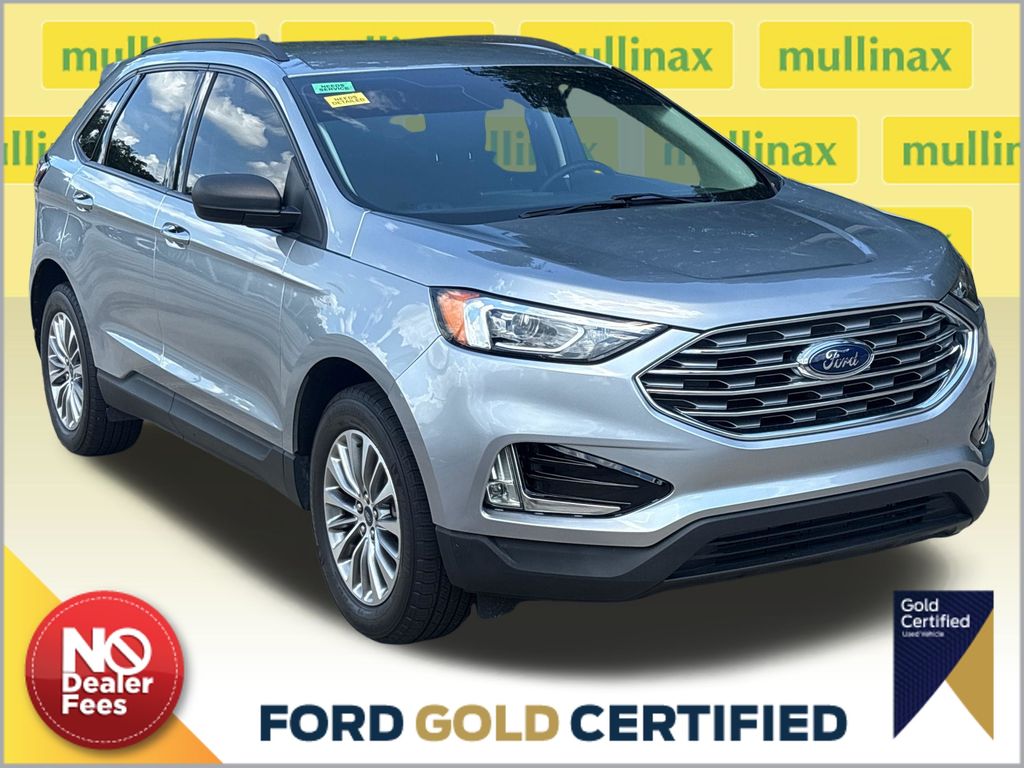 2022 Ford Edge SE