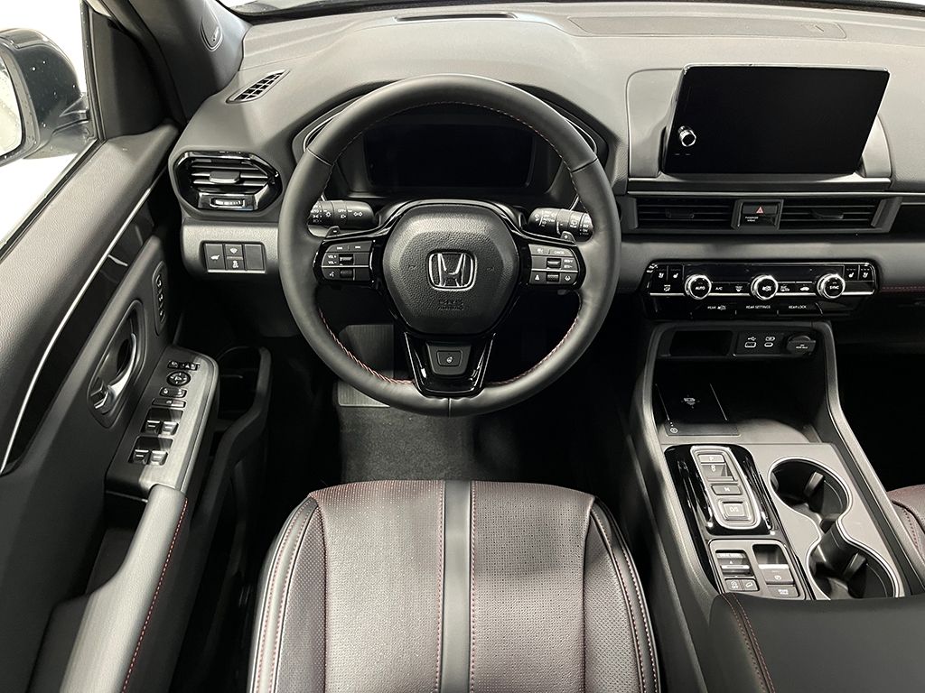 2025 Honda Pilot Black Edition photo