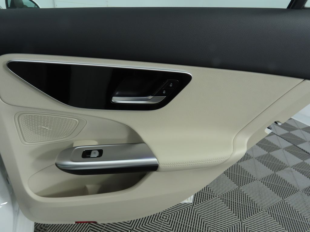 Thumbnail: 2025 Mercedes-Benz C-Class - 27