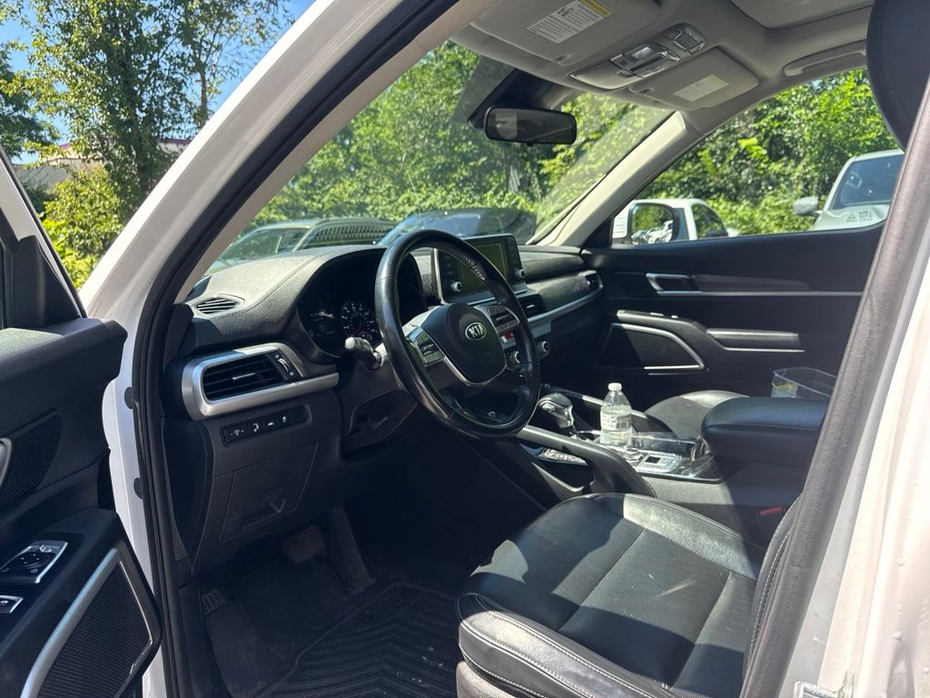 2021 Kia Telluride S White at Bob Ruth Ford