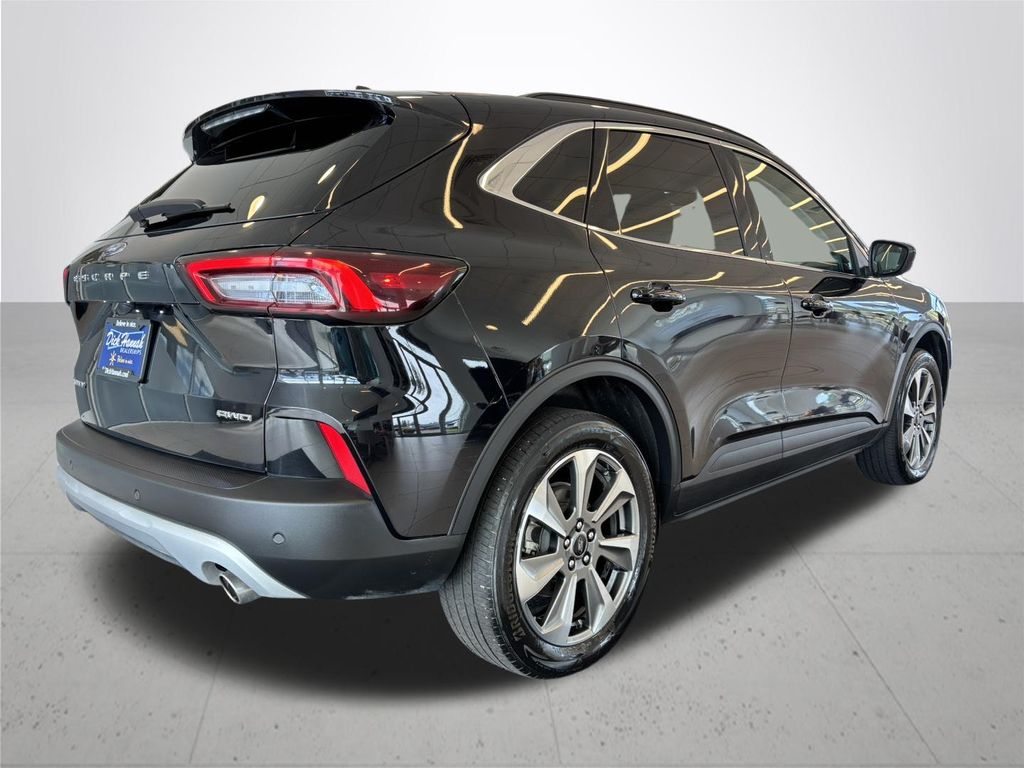 2025 Ford Escape Platinum