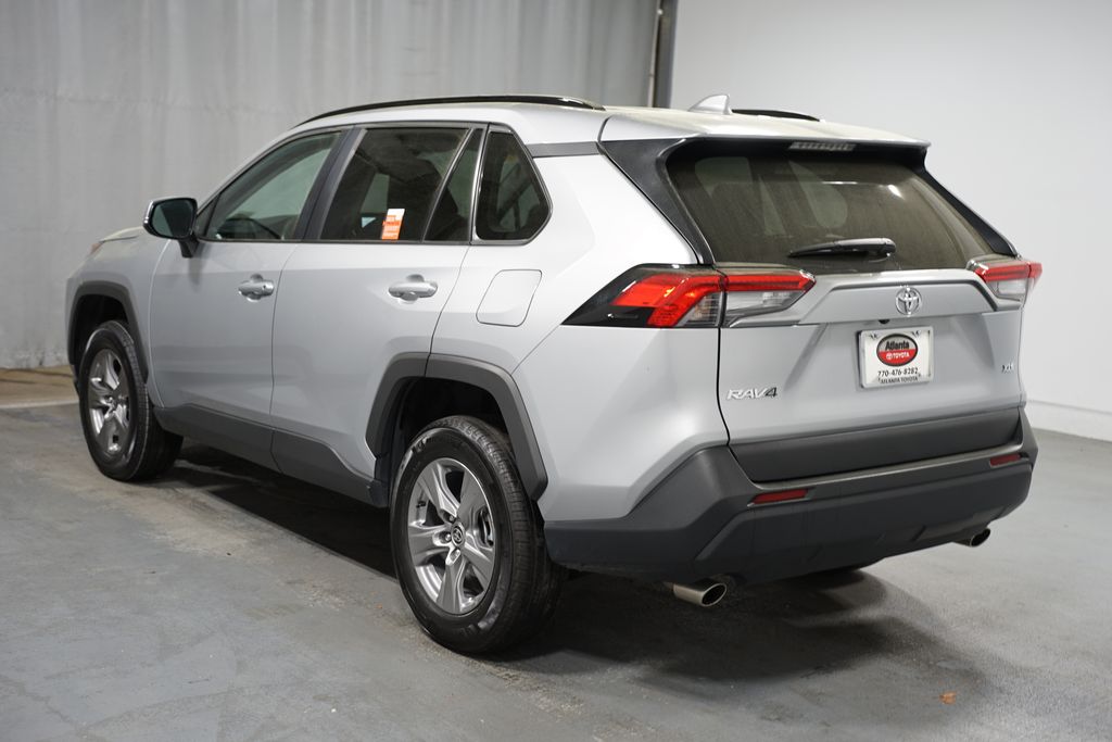 2024 Toyota RAV4 XLE 6