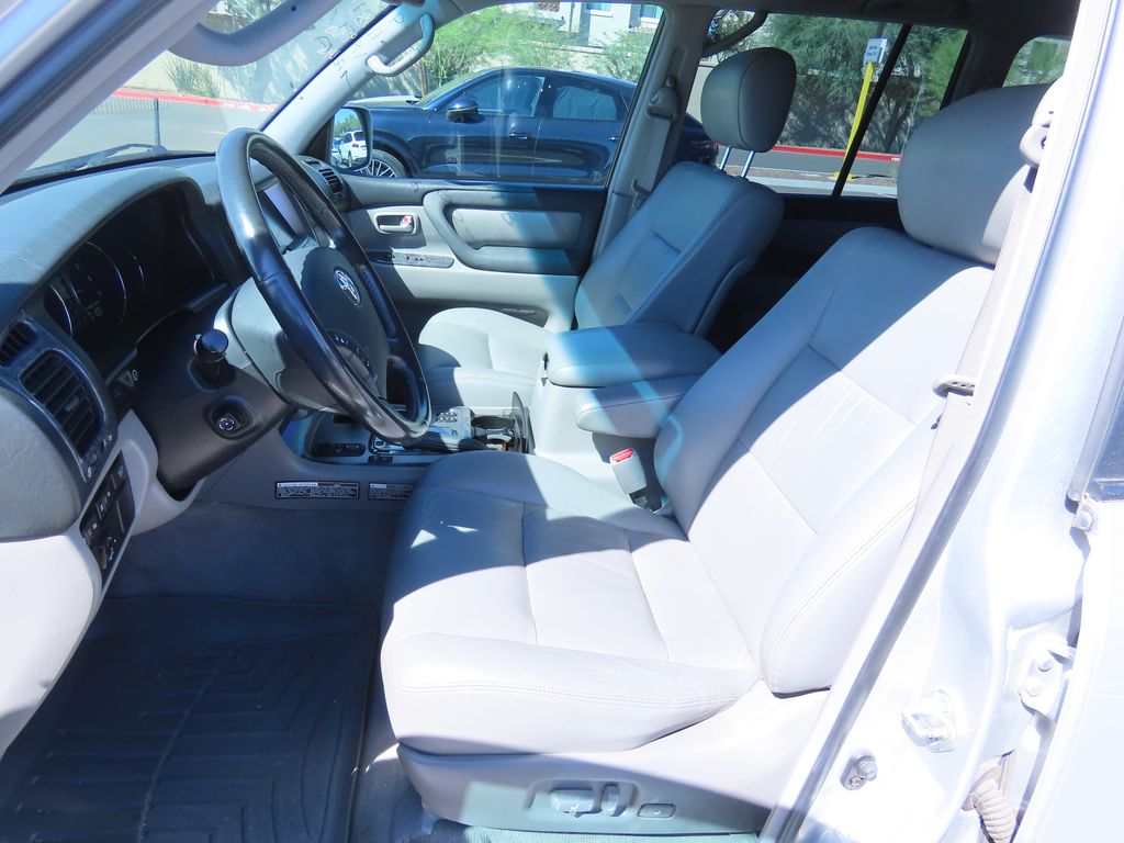 Thumbnail: 2006 Toyota Land Cruiser - 10