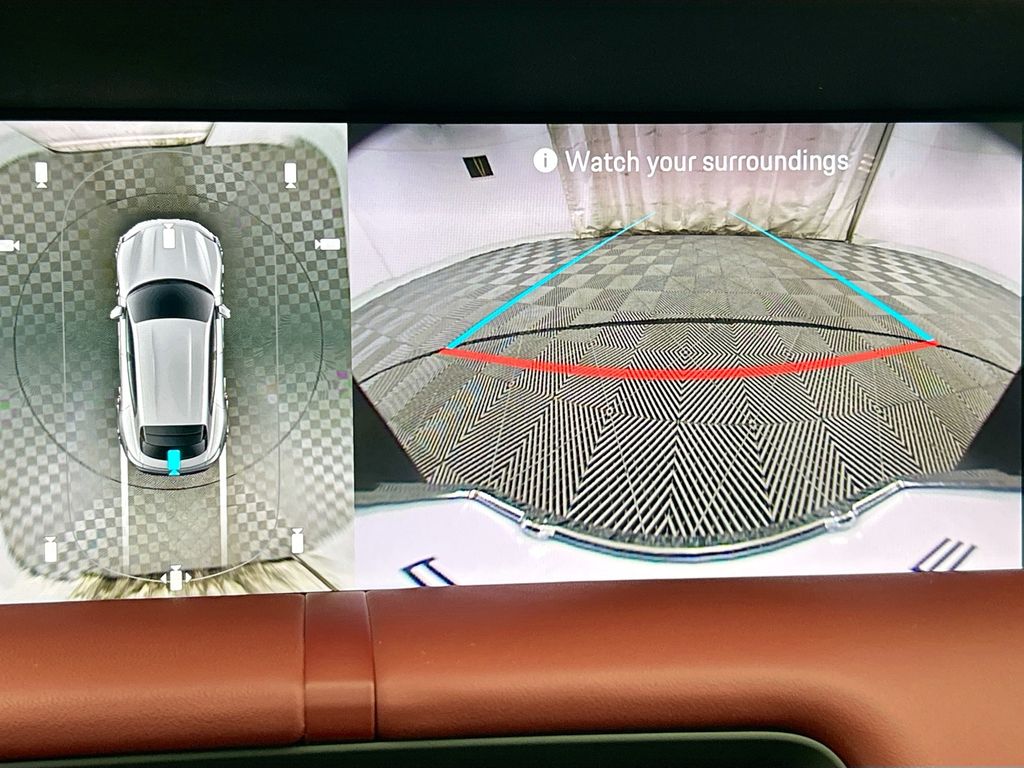 Thumbnail: 2026 Porsche Taycan - 18