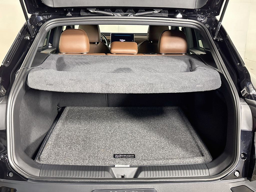 2025 Volkswagen ID.4 Pro