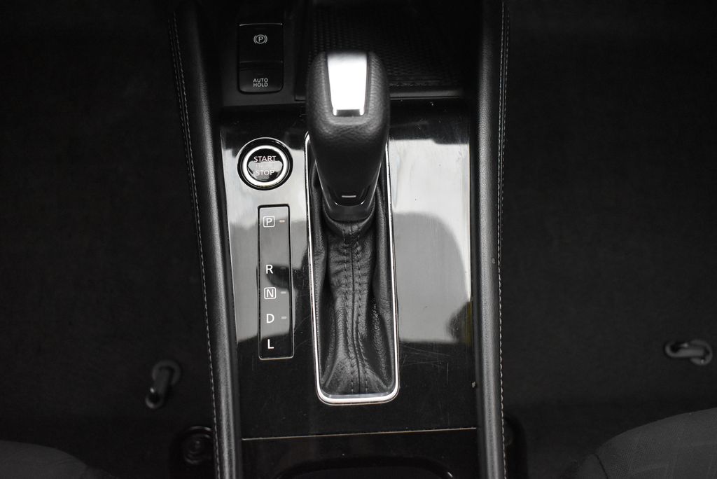 Thumbnail: 2024 Nissan Kicks - 23