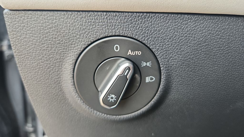 2025 Volkswagen Taos