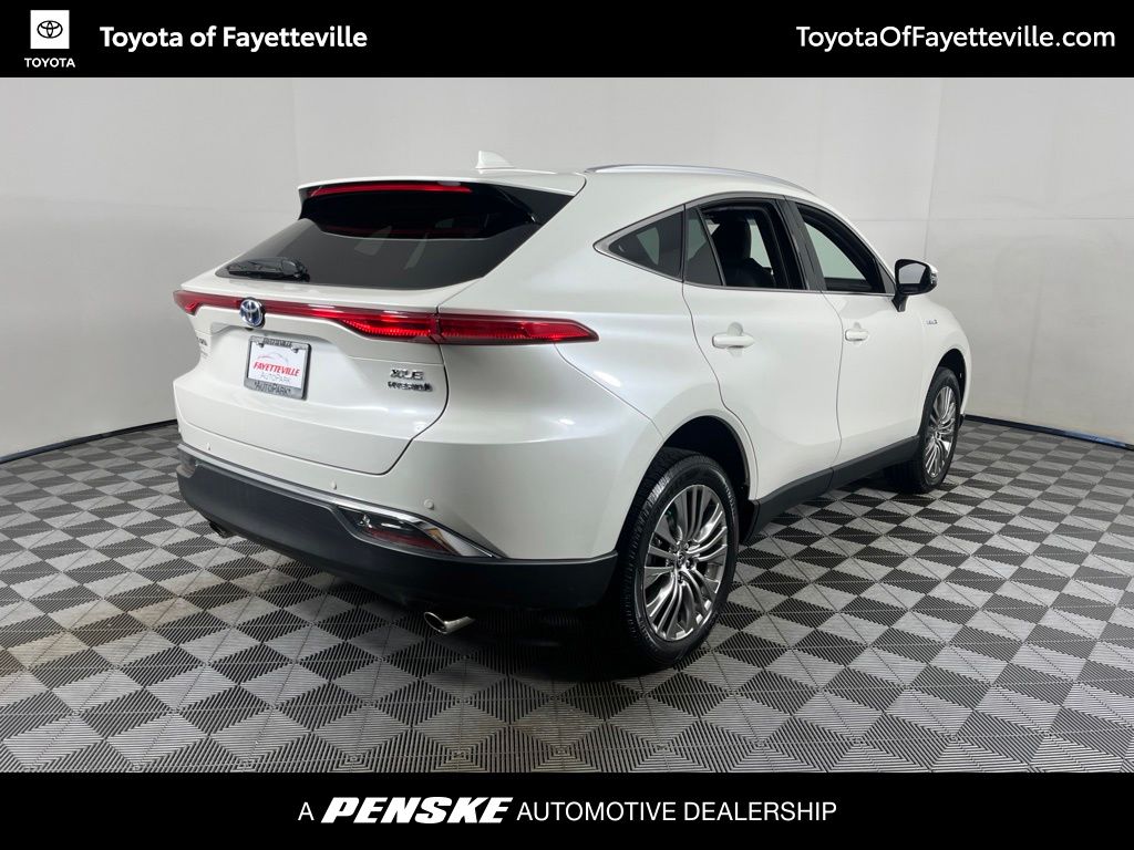 Thumbnail: 2021 Toyota Venza - 5