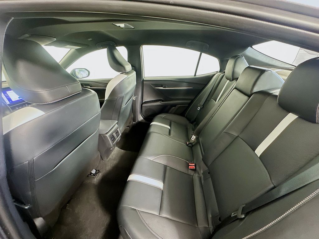 Thumbnail: 2025 Toyota Camry - 16