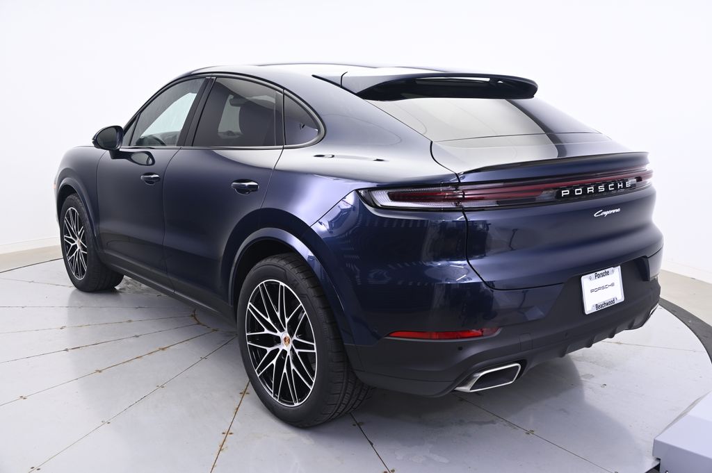 Thumbnail: 2025 Porsche  - 3