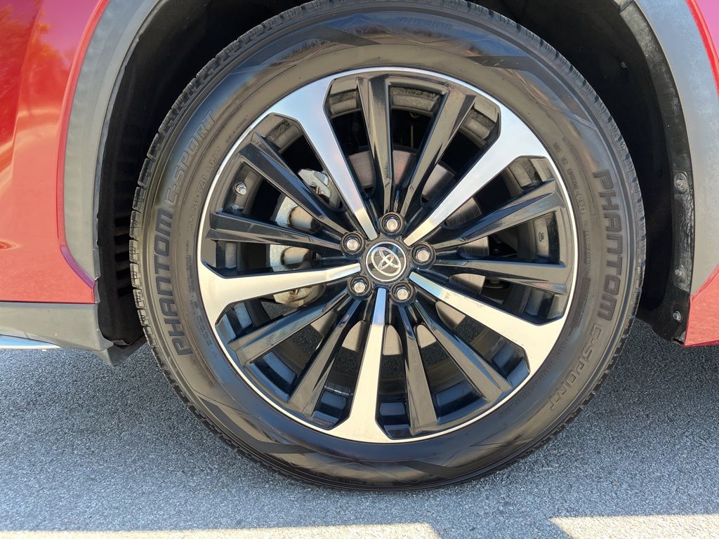2021 Toyota Highlander XSE 12