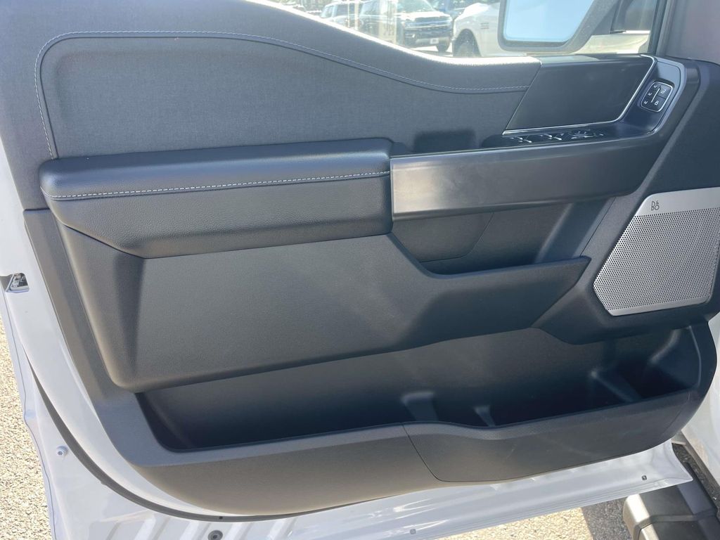 Used 2024 Ford F-150 Lariat 4D SuperCrew