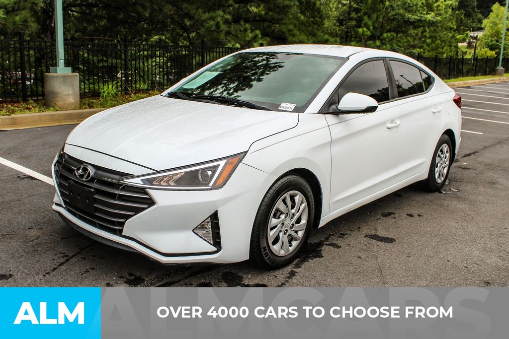 2019 Hyundai Elantra SE photo 2
