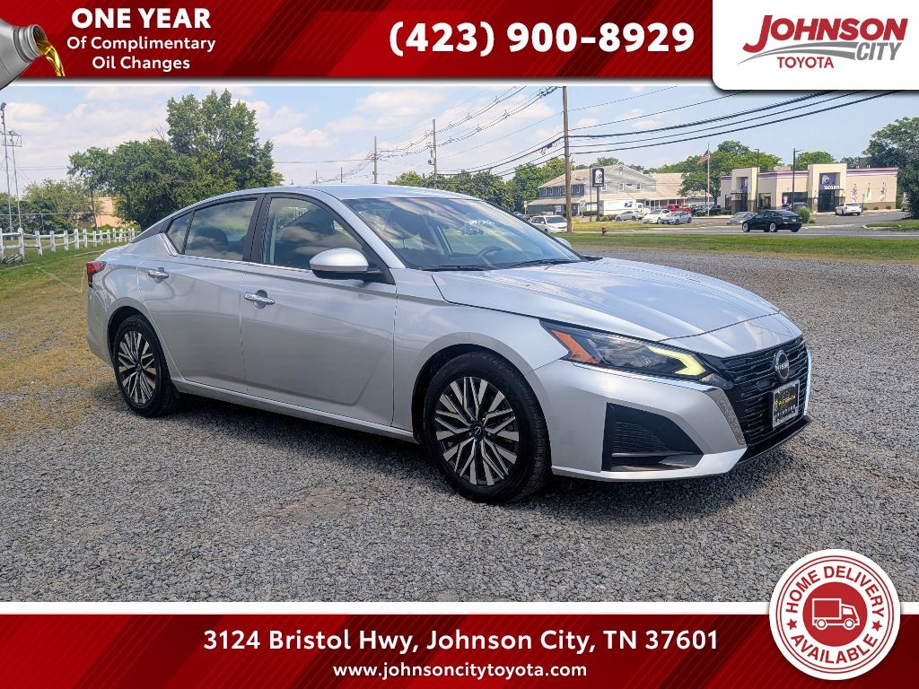 2023 Nissan Altima 2.5 SV FWD