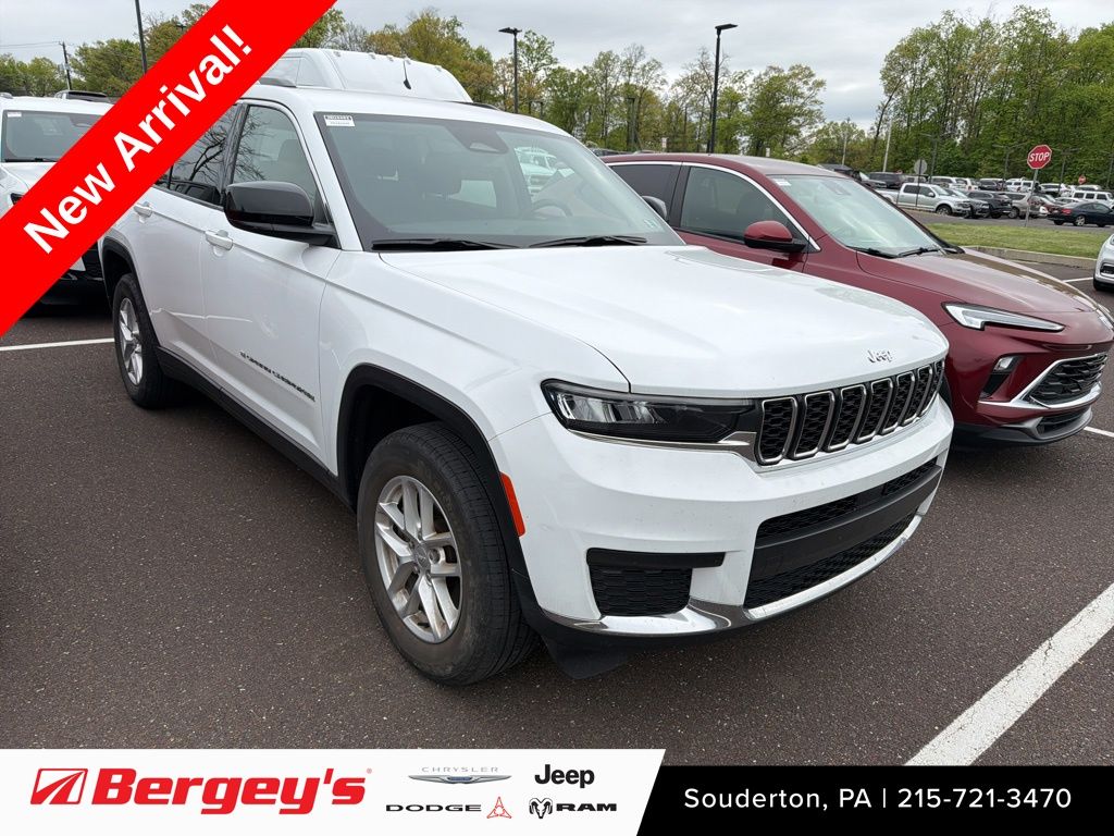 2023 Jeep Grand Cherokee L Laredo 4WD