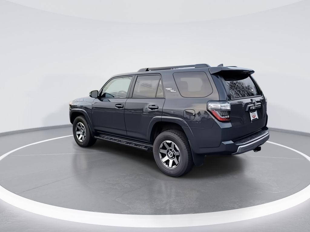 2024 Toyota 4Runner TRD Off Road 6