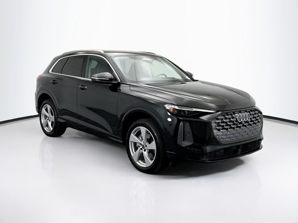 Thumbnail: 2025 Audi Q5 - 3