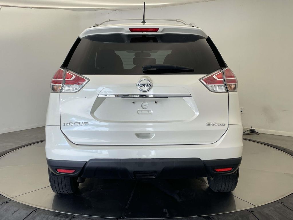 2016 Nissan Rogue SV White at Grove City Ford