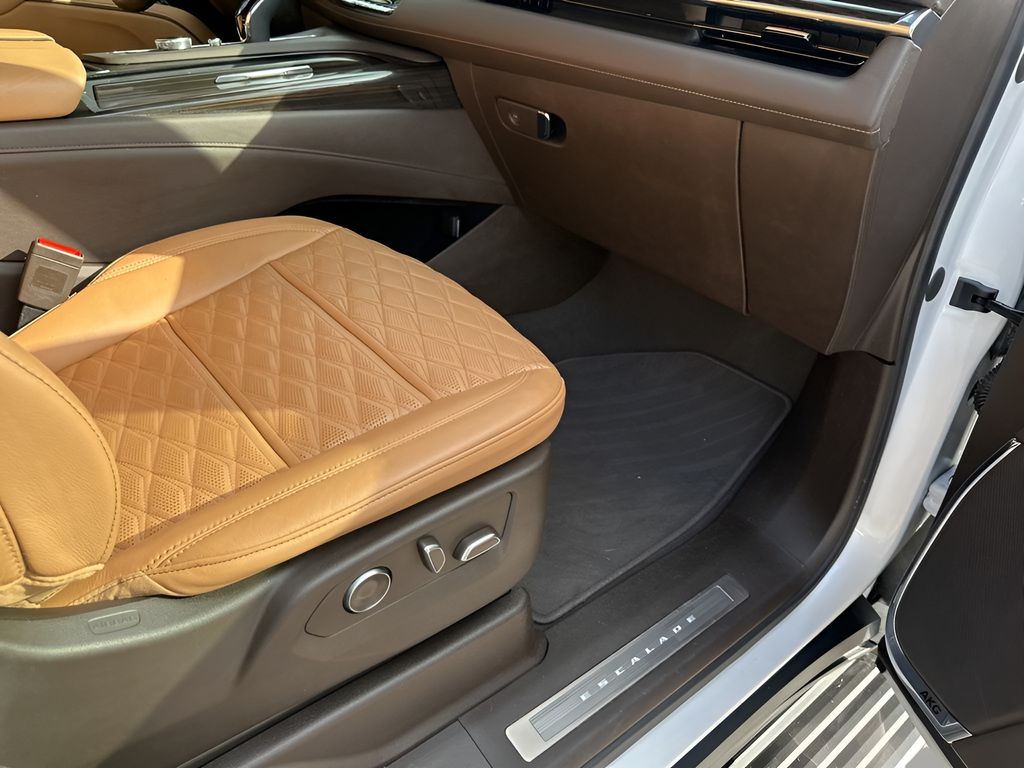 Used Car 2023 Cadillac Escalade Esv  Sport For Sale Under $80,000 In Austin, Texas