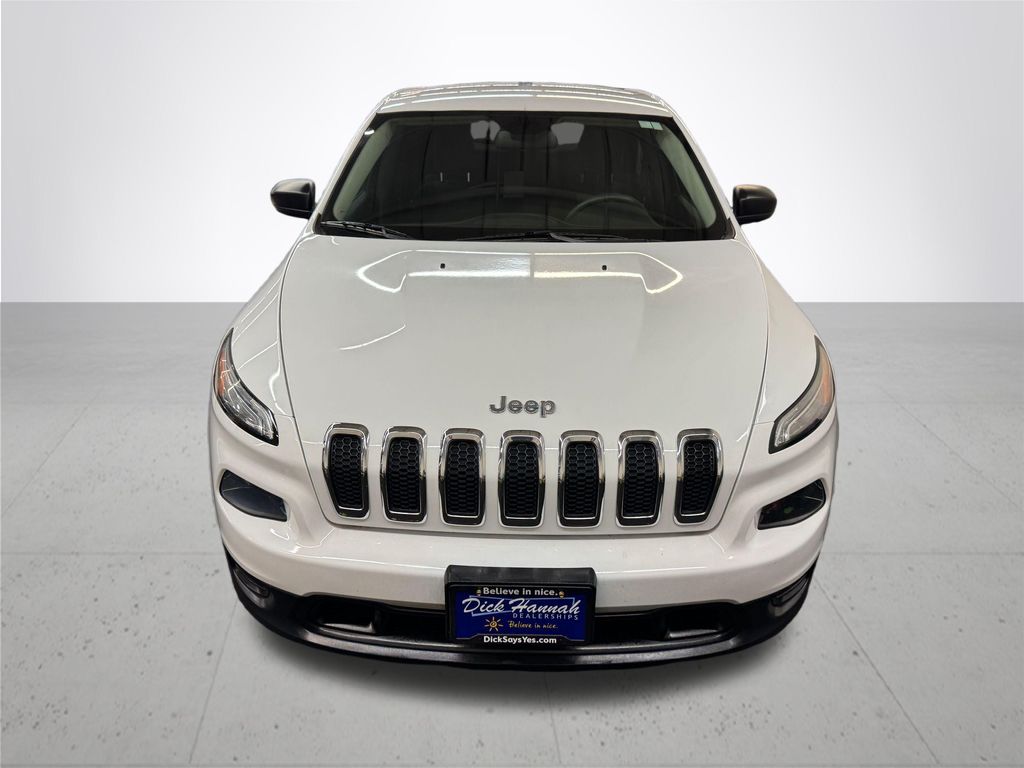 2016 Jeep Cherokee Sport