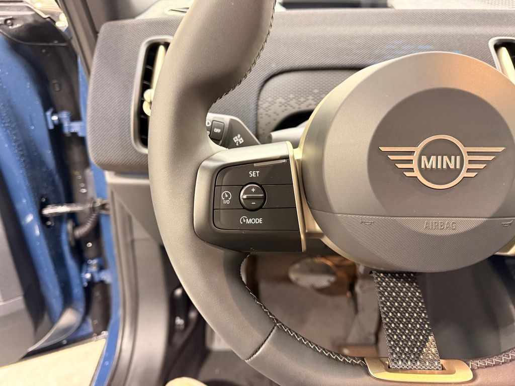 Thumbnail: 2026 MINI Cooper Countryman - 13