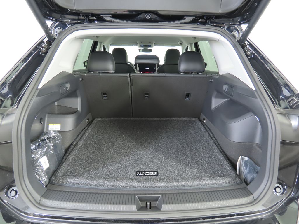 2025 Volkswagen Tiguan 2.0T 29