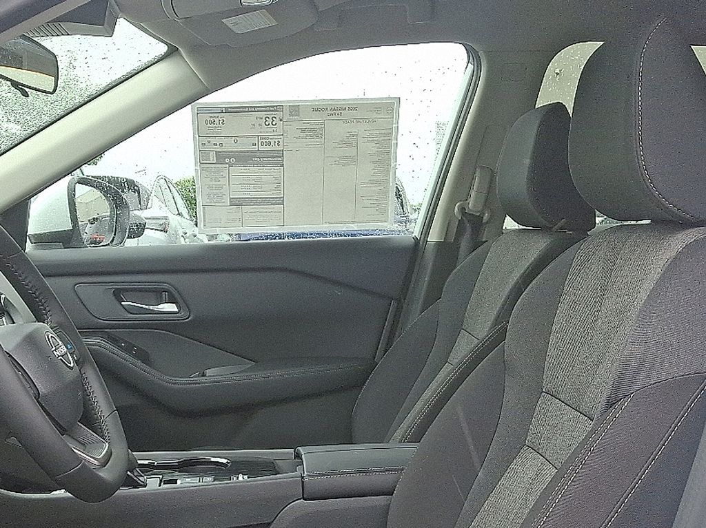 Thumbnail: 2025 Nissan Rogue - 7