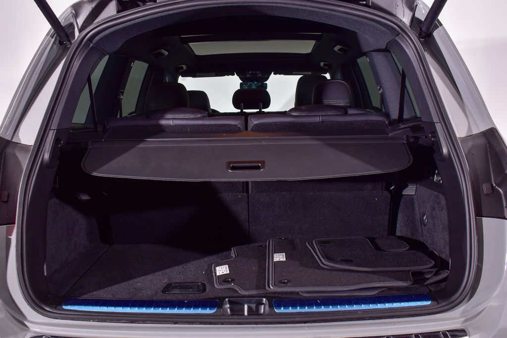 Thumbnail: 2025 Mercedes-Benz GLS - 25