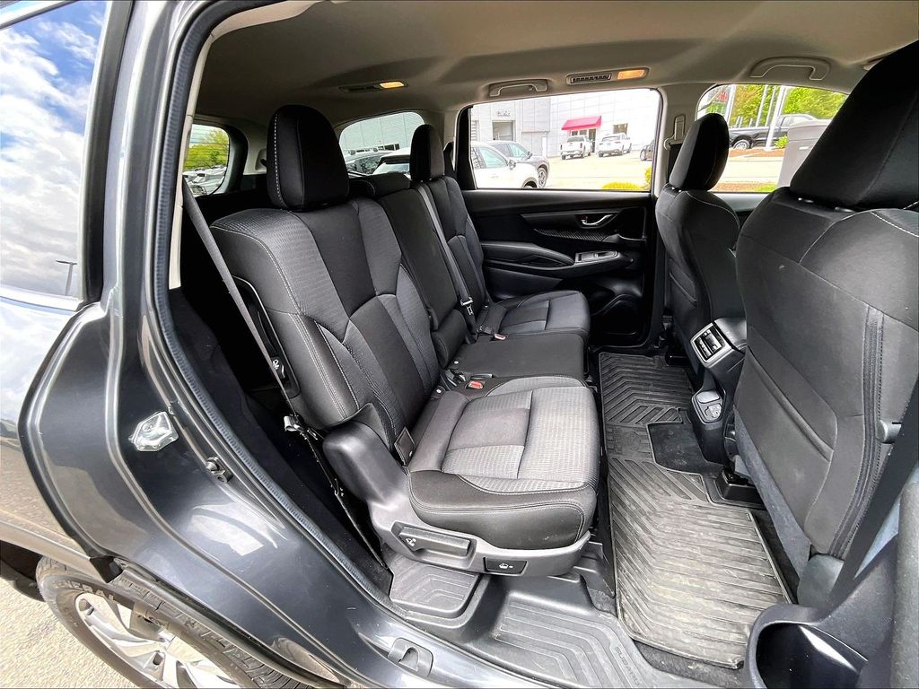 2023 Subaru Ascent — photo 16