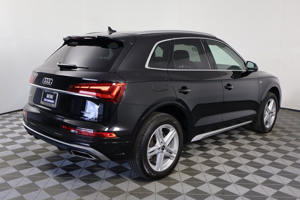 Thumbnail: 2024 Audi Q5 - 4
