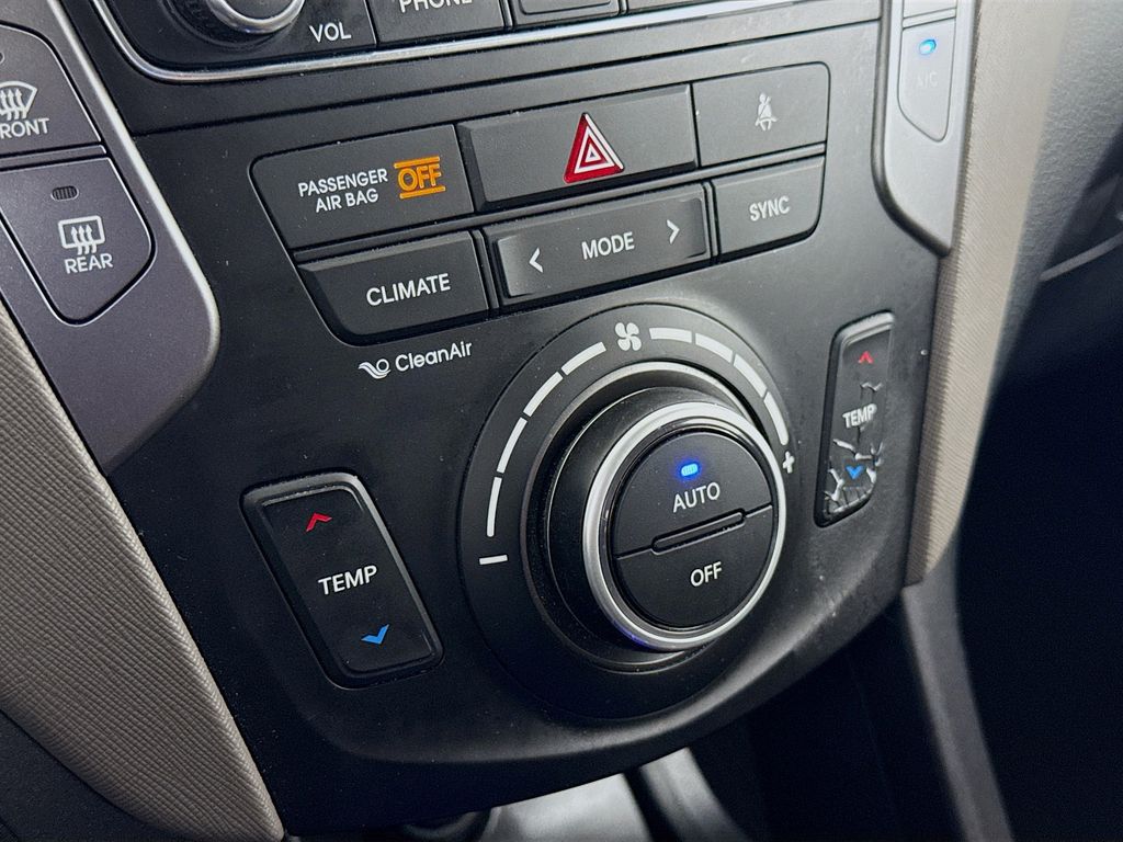 2017 Hyundai Santa Fe Sport 2.0T 16