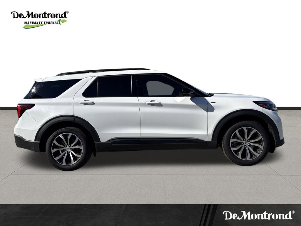 2025 Ford Explorer ST-Line - 3