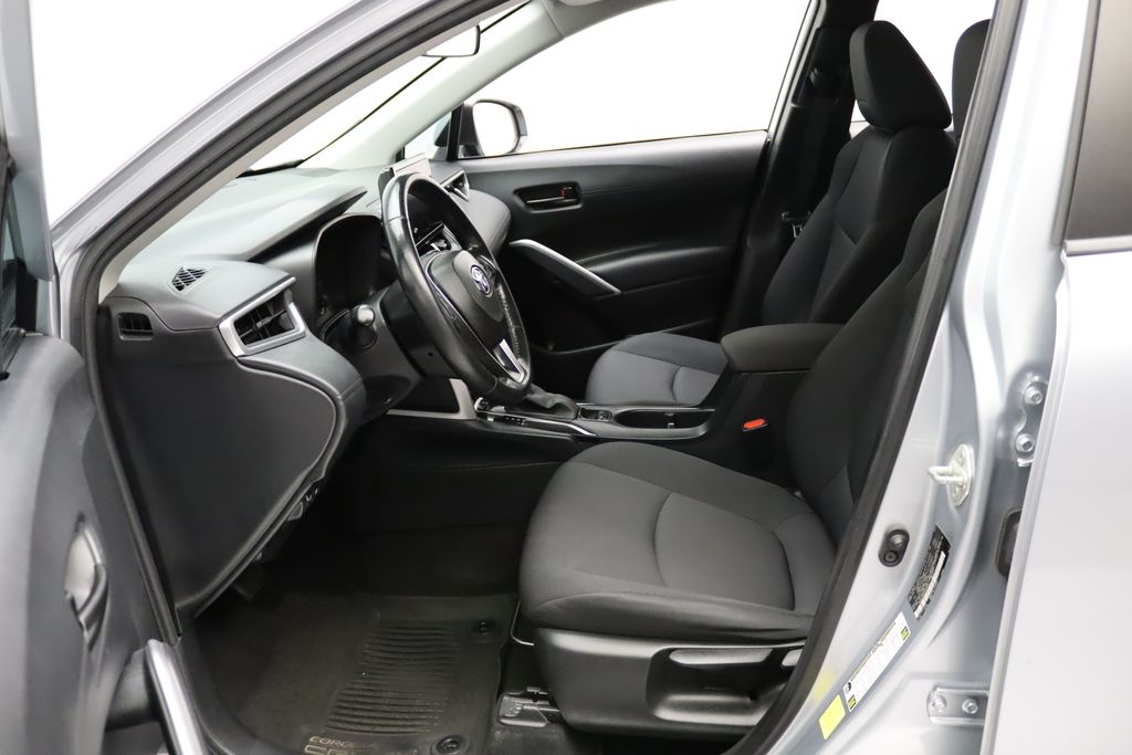 Thumbnail: 2023 Toyota Corolla Cross - 14