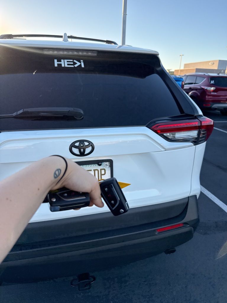 Thumbnail: 2019 Toyota RAV4 - 5